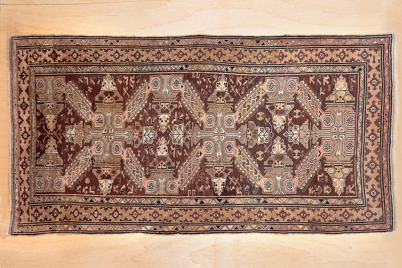 Daghestan antico 238 × 125 cm