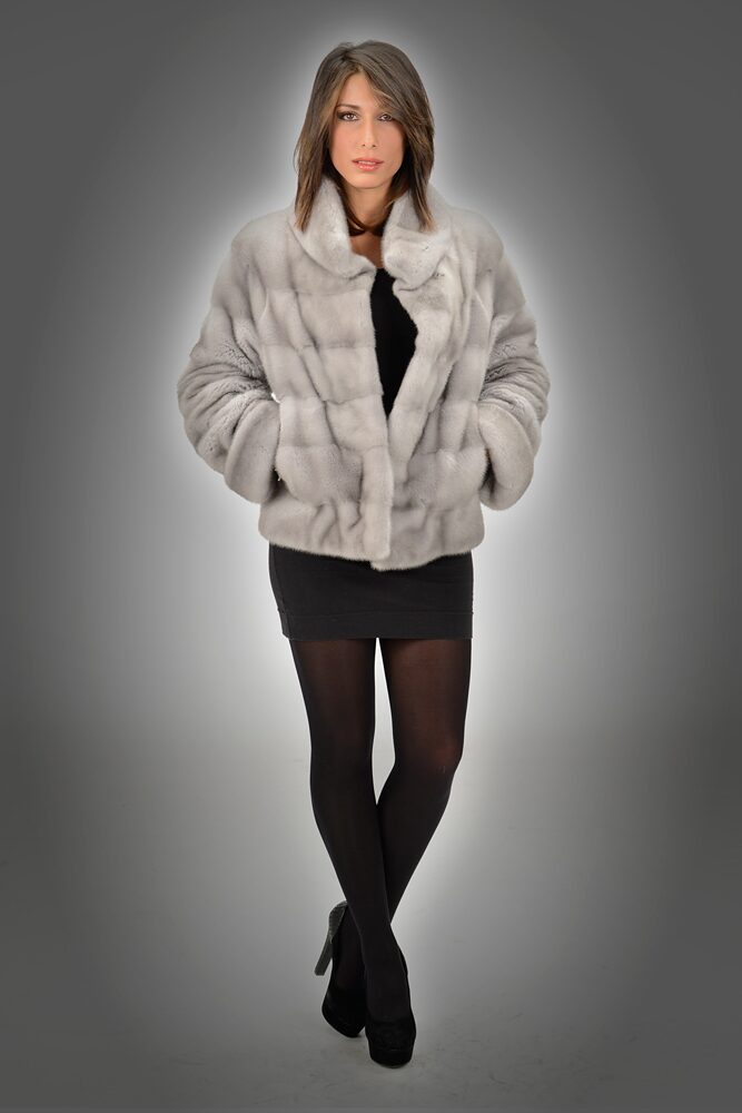 Nerzjacke in Saphir